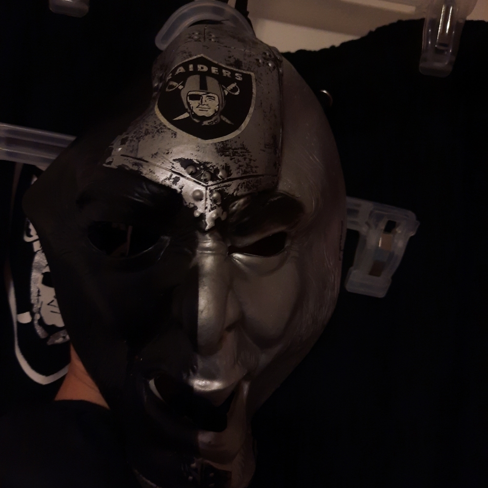 NFL Raiders Mask